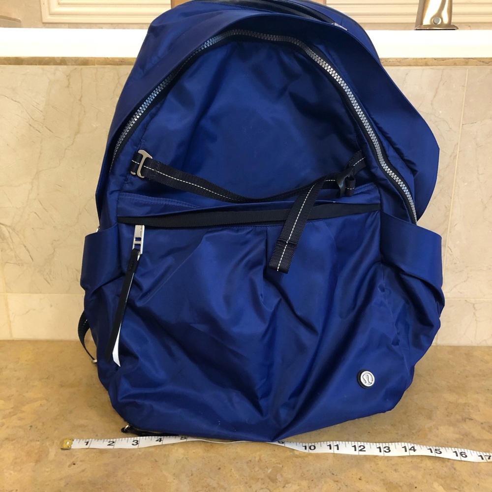 Lululemon yoga backpack.